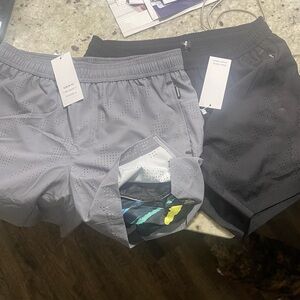 Maamgic men’s medium shorts
